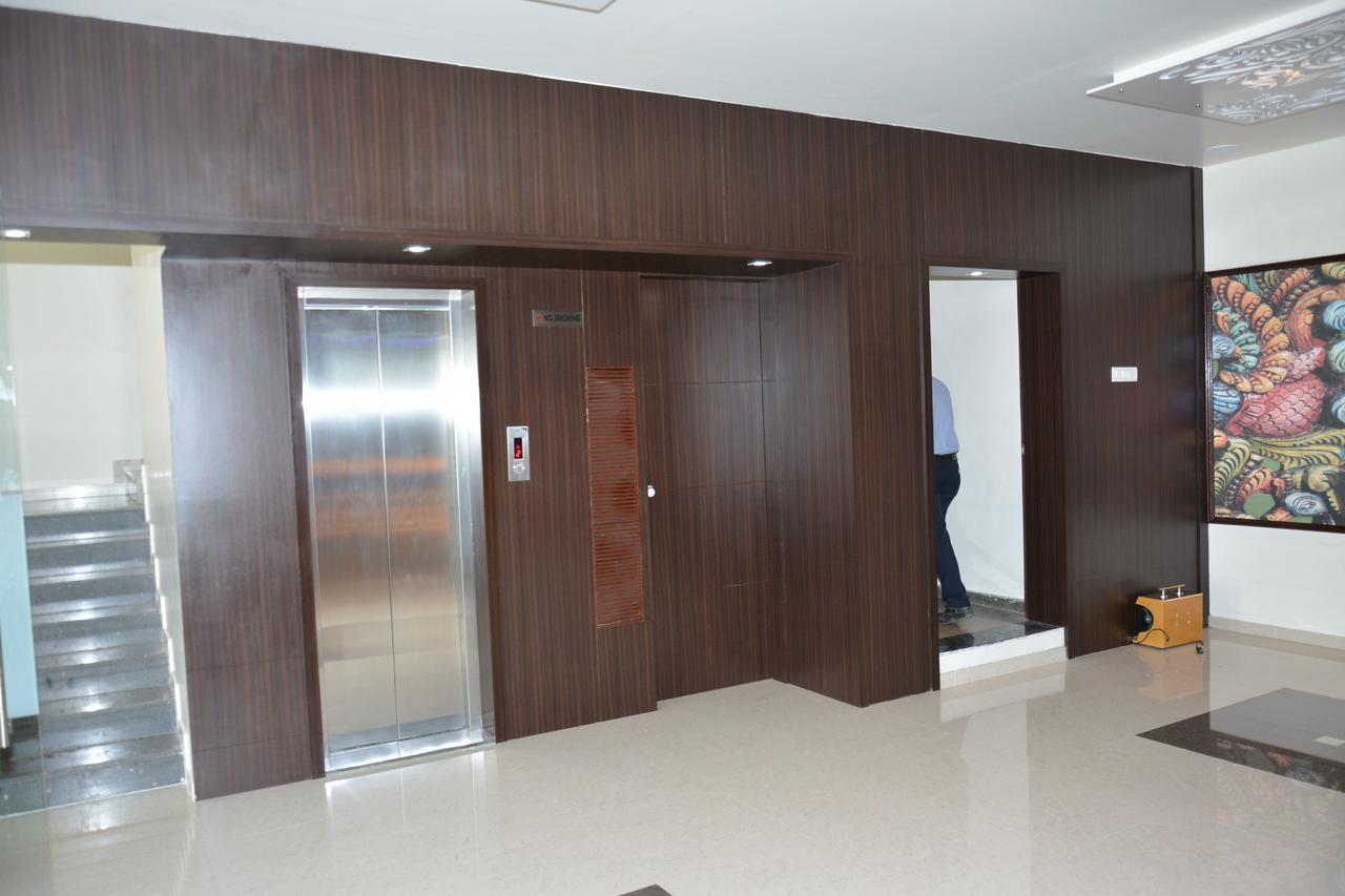 Hotel Darshan Rājula エクステリア 写真