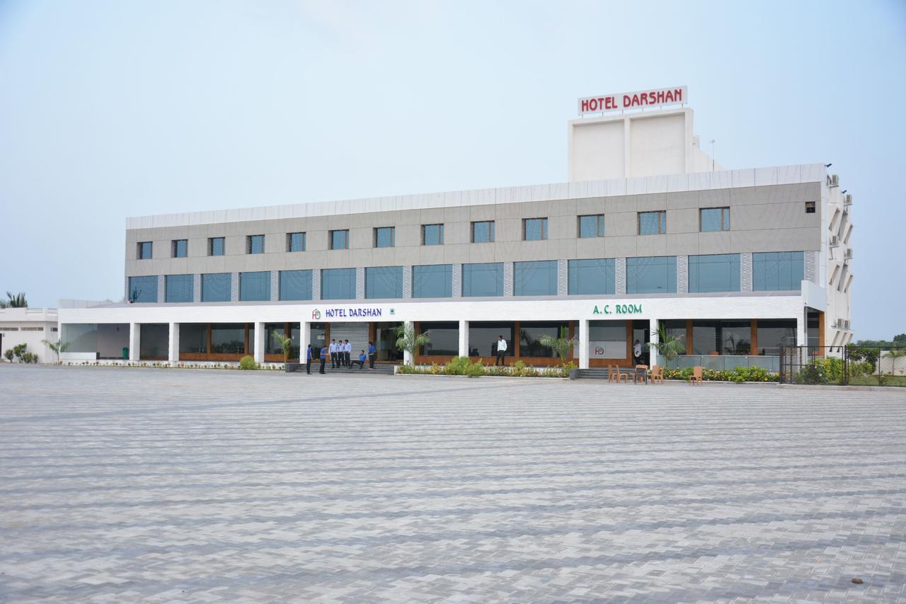 Hotel Darshan Rājula エクステリア 写真